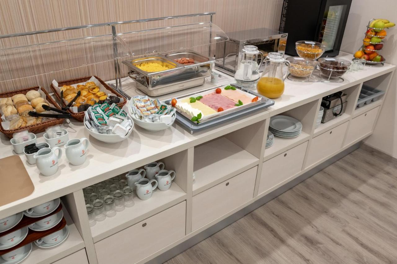 Dinya Lisbon Hotel&Lounge Bar Bagian luar foto