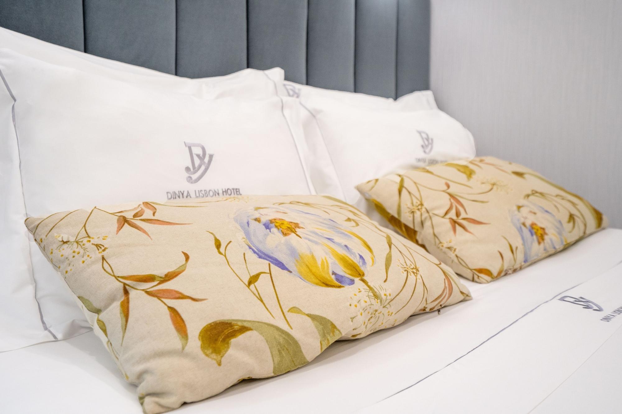 Dinya Lisbon Hotel&Lounge Bar Bagian luar foto