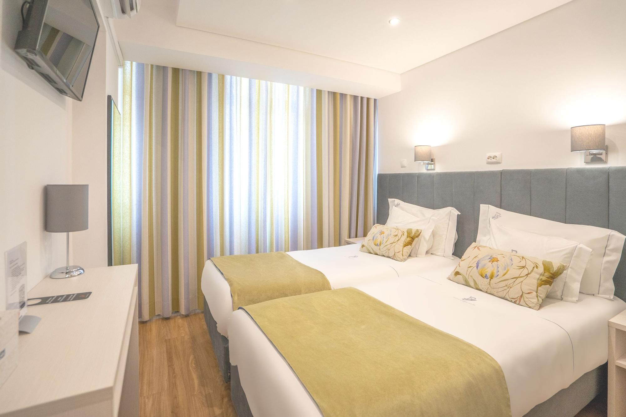 Dinya Lisbon Hotel&Lounge Bar Bagian luar foto